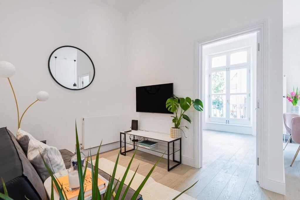 Lady On The Lane- 2 Bed Primrose Hill Apartment London Ngoại thất bức ảnh
